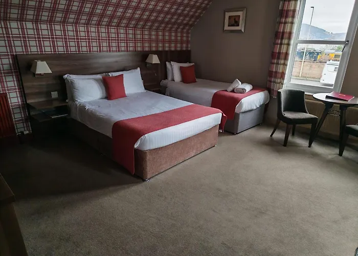Chieftain Hotel